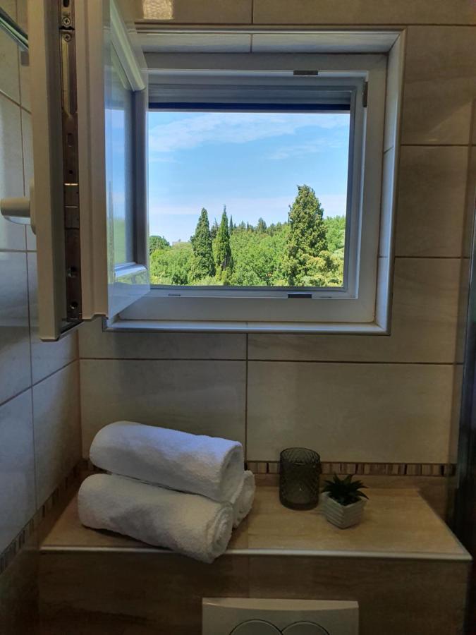 Apartmani Starigrad Paklenica - Danijel Exterior foto